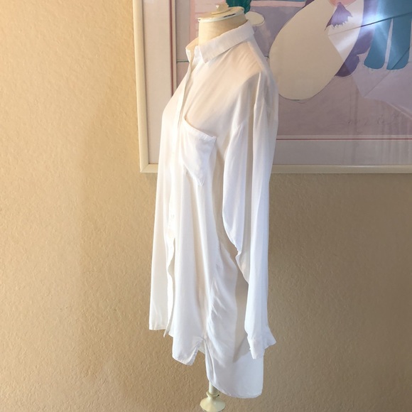 Millau Slouch Off White High Low Style Button Down Shirt - Picture 3 of 8